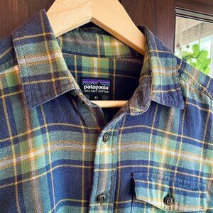 Patagonia Lightweight Flannel Plaid